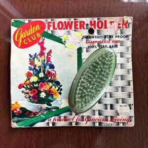 Vintage Garden Club Flower Frog Holder NOS Brass Pins No 222